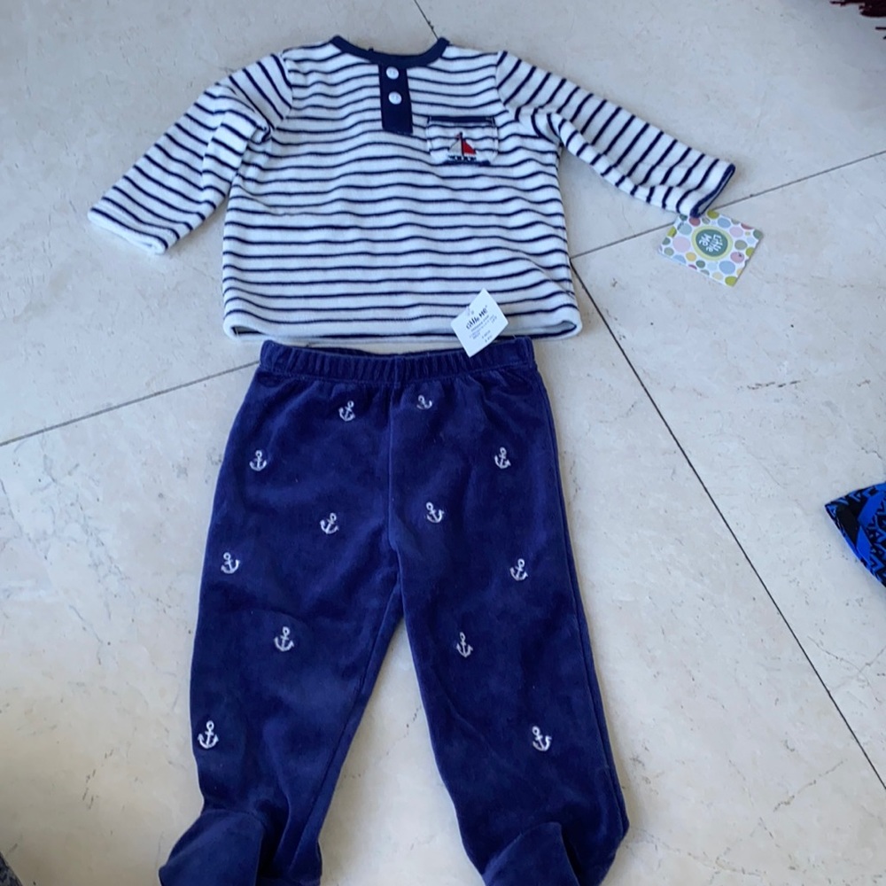 Velour 2 piece baby set